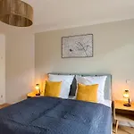 Soulscape Citylight - Sonnenberg - Modern, Zentrumsnah, 3 Schlafzimmer, Gratis Wifi Appartement