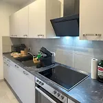 Soulscape Citylight - Sonnenberg - Modern, Zentrumsnah, 3 Schlafzimmer, Gratis Wifi Appartement Chemnitz