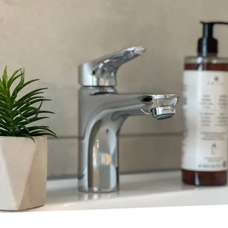 Апартаменты Soulscape Citylight - Sonnenberg - Modern, Zentrumsnah, 3 Schlafzimmer, Gratis Wifi Хемниц