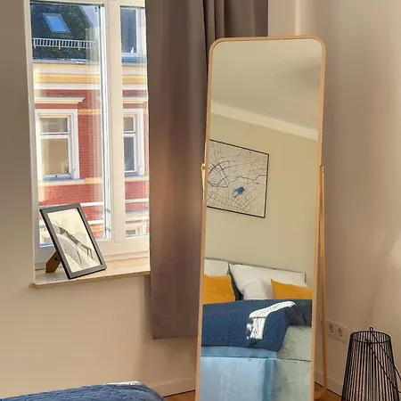 Soulscape Citylight - Sonnenberg - Modern, Zentrumsnah, 3 Schlafzimmer, Gratis Wifi Appartement *